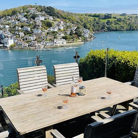 Villa Out To Sea - Stunning Views, Elevated Position With Onsite Parking à Dartmouth Extérieur photo