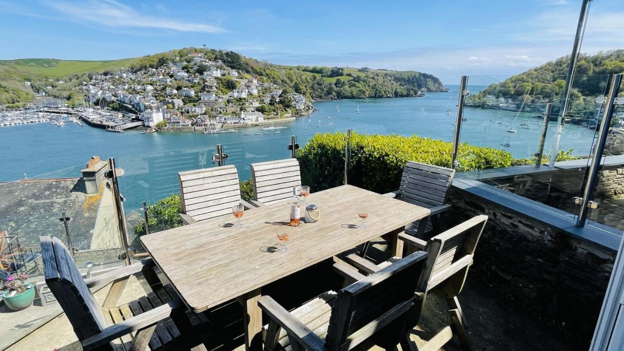 Villa Out To Sea - Stunning Views, Elevated Position With Onsite Parking à Dartmouth Extérieur photo